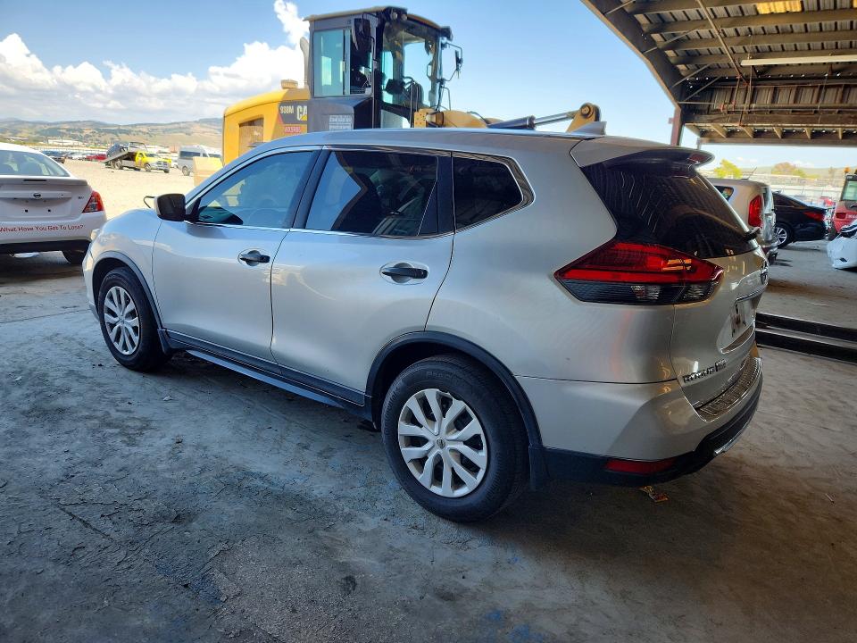 51664846 :رقم المزاد ، KNMAT2MT4HP599953 vin ، 2017 Nissan Rogue مزاد بيع