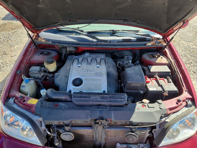49601136 :رقم المزاد ، KNDUP131546570831 vin ، 2004 Kia Sedona مزاد بيع