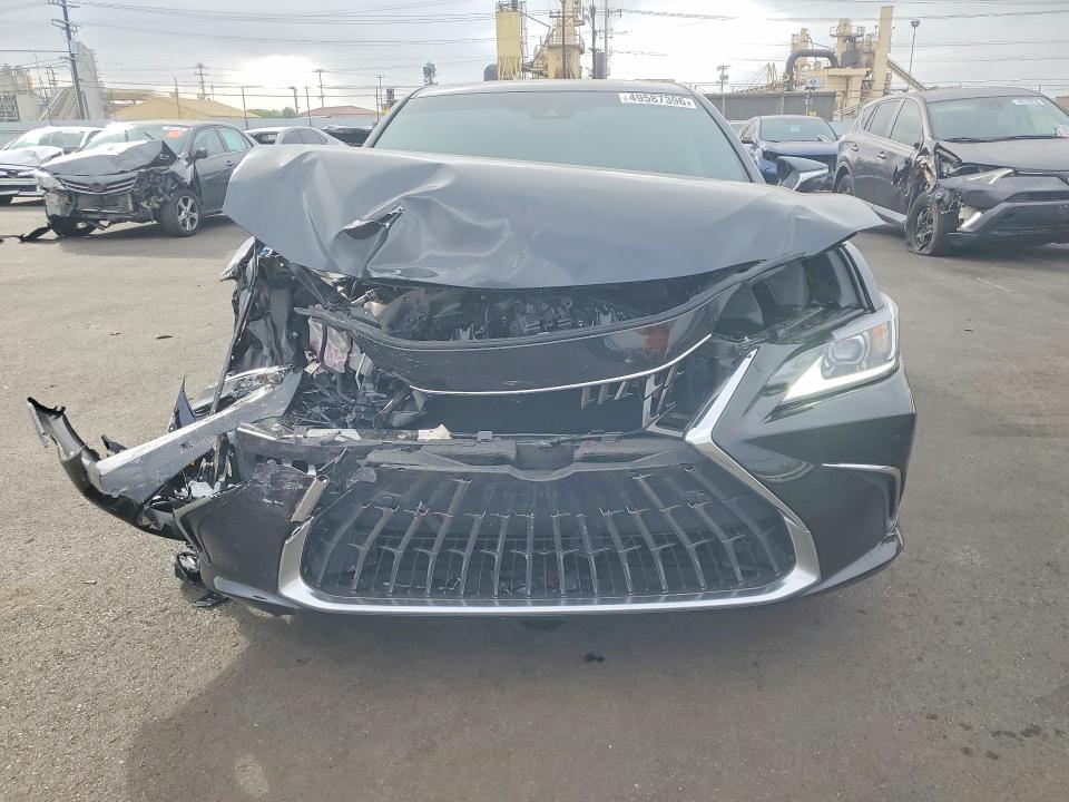 2025 Lexus Es 300h მანქანა იყიდება აუქციონზე, vin: 58ADA1C10SU073751, აუქციონის ნომერი: 49587396