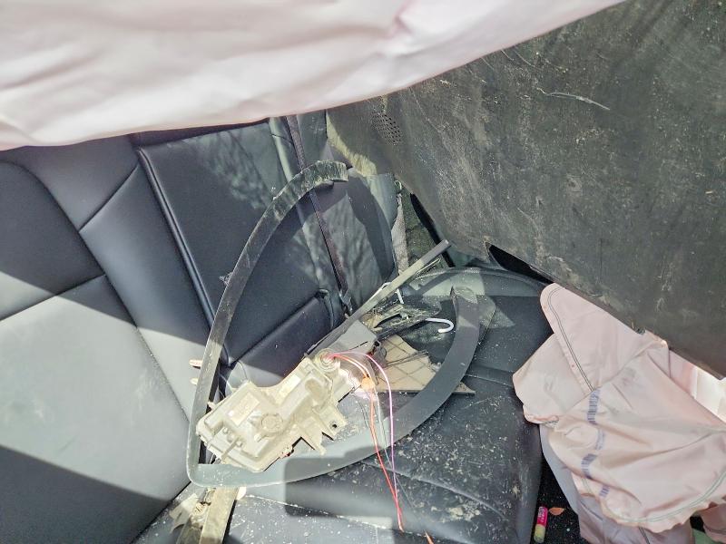 50436006 :رقم المزاد ، 7SAYGDEE8RF191694 vin ، 2024 Tesla Model Y مزاد بيع