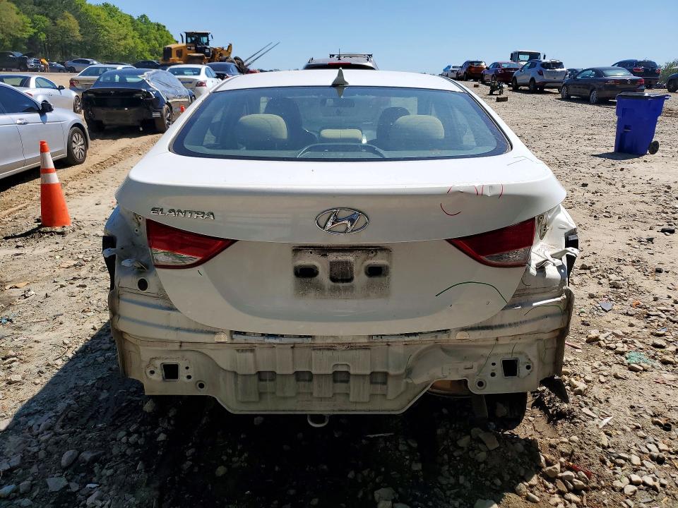48679786 :رقم المزاد ، 5NPDH4AEXBH027255 vin ، 2011 Hyundai Elantra مزاد بيع