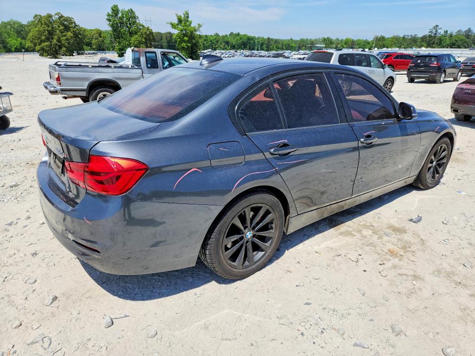 51083786 :رقم المزاد ، WBA8E1G51GNU10179 vin ، 2016 Bmw 320 مزاد بيع