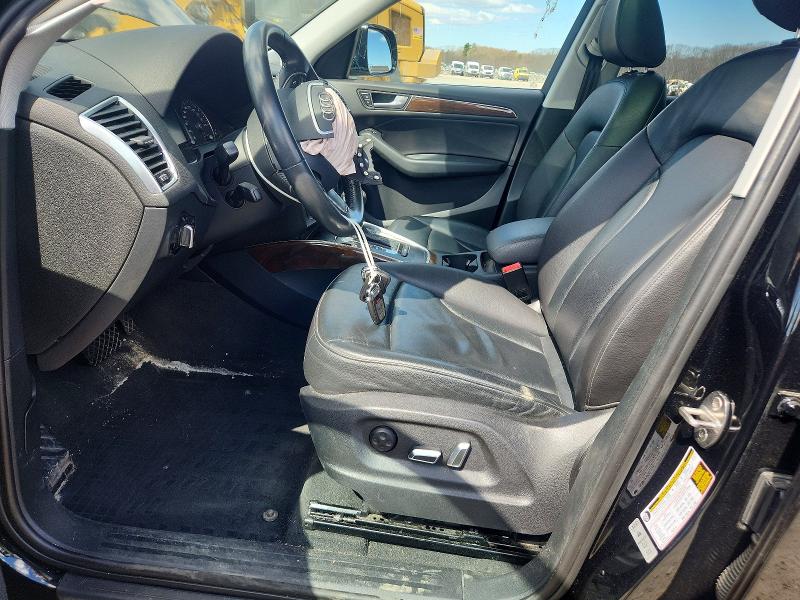 50697366 :رقم المزاد ، WA1C2AFP0HA060085 vin ، 2017 Audi Q5 مزاد بيع