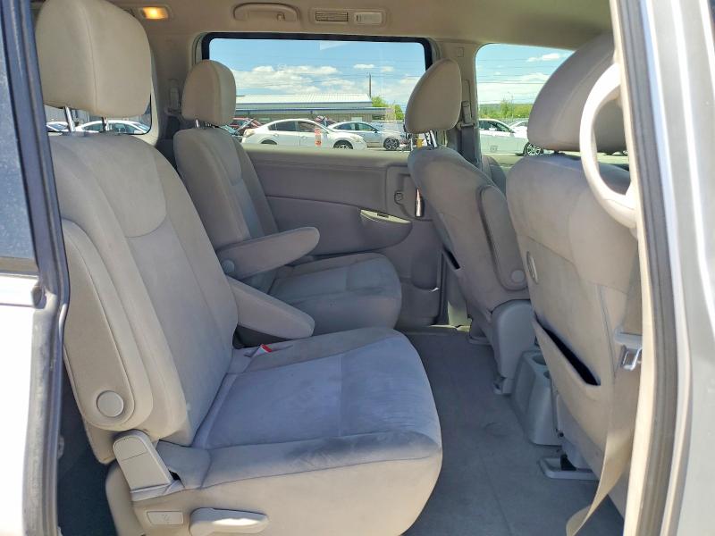 51999986 :رقم المزاد ، JN8AE2KP7F9132354 vin ، 2015 Nissan Quest مزاد بيع