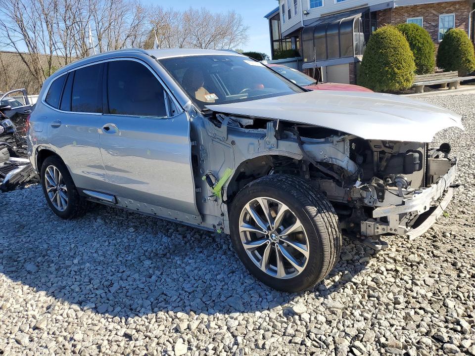 50711076 :رقم المزاد ، 5UXTR9C58KLE11390 vin ، 2019 Bmw X3 مزاد بيع