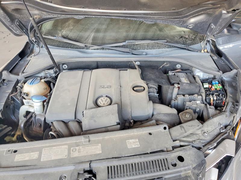 2014 Volkswagen Passat მანქანა იყიდება აუქციონზე, vin: 1VWAH7A30EC018483, აუქციონის ნომერი: 49330226