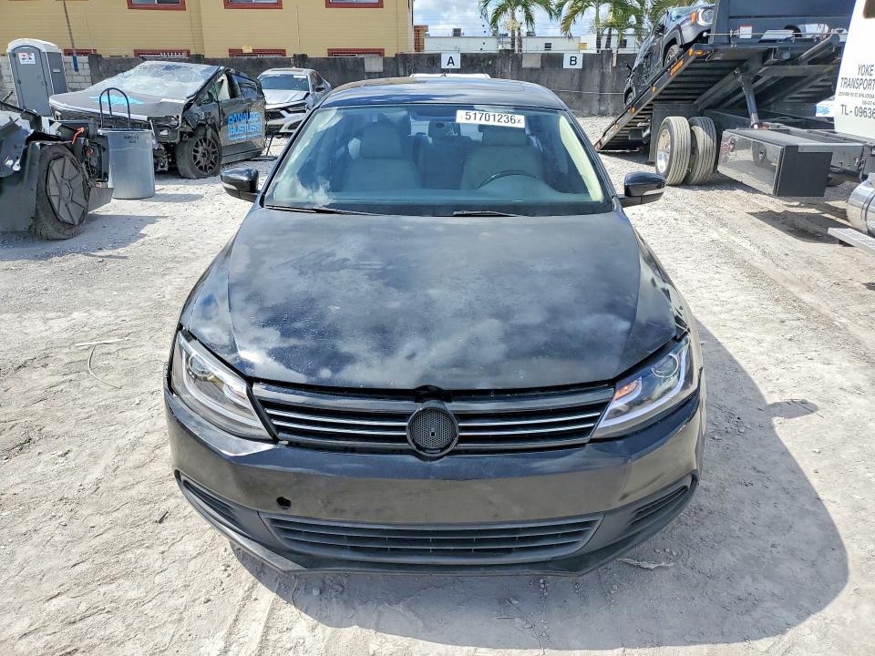51701236 :رقم المزاد ، 3VWD07AJ3EM430513 vin ، 2014 Volkswagen Jetta مزاد بيع