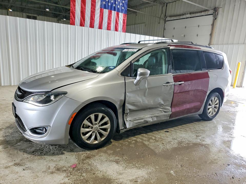 Продаж на аукціоні авто 2017 Chrysler Pacifica, vin: 2C4RC1BG9HR540608, номер лоту: 48708456