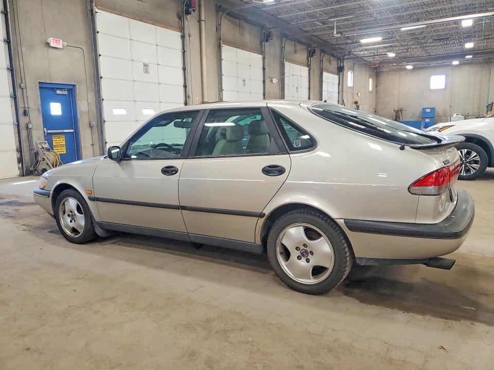 1997 Saab 900 მანქანა იყიდება აუქციონზე, vin: YS3DF58N5V2001923, აუქციონის ნომერი: 51364186