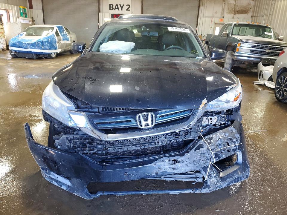 49161636 :رقم المزاد ، 1HGCR6F76FA006366 vin ، 2015 Honda Accord مزاد بيع