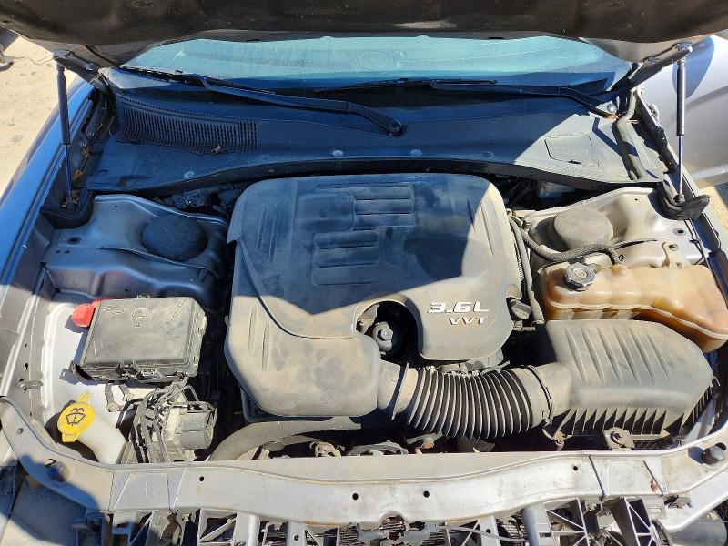 48582816 :رقم المزاد ، 2C3CDXBG8DH689814 vin ، 2013 Dodge Charger مزاد بيع