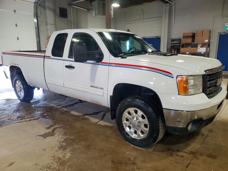 48354076 :رقم المزاد ، 1GT523CG1DZ275761 vin ، 2013 Gmc Sierra مزاد بيع