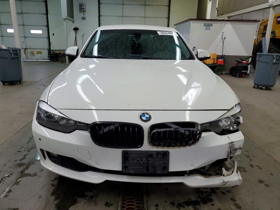 2015 Bmw 328 მანქანა იყიდება აუქციონზე, vin: WBA3C1C54FK120928, აუქციონის ნომერი: 48424086