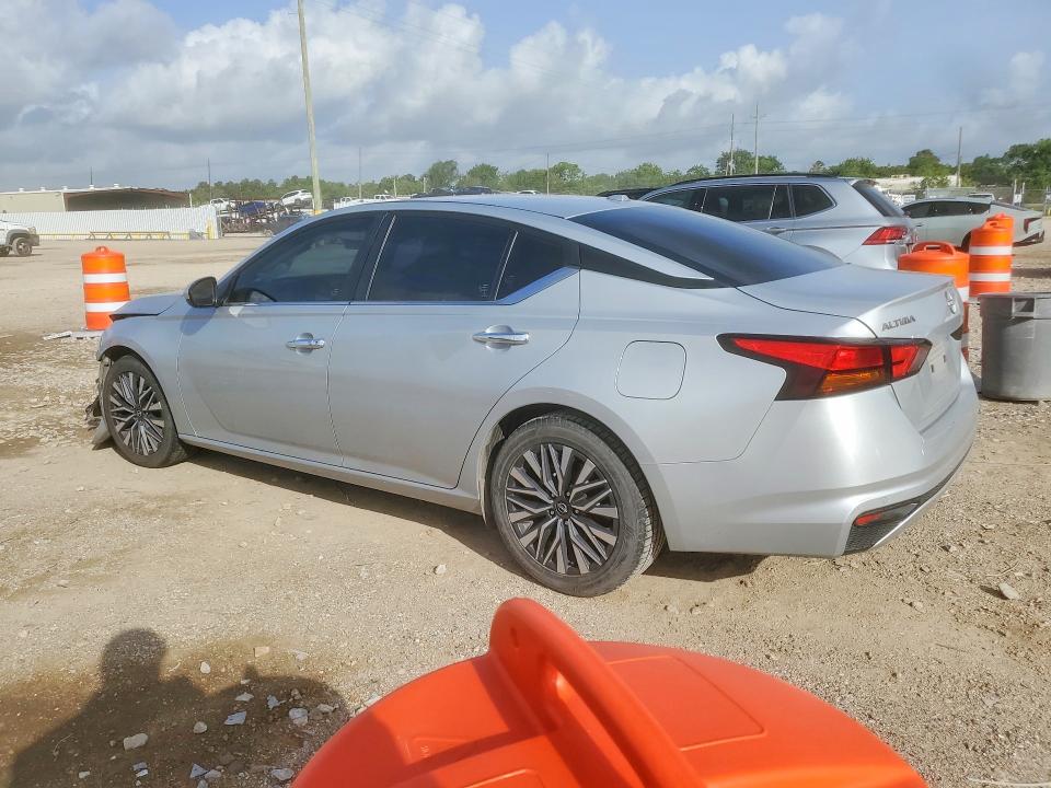 49973516 :رقم المزاد ، 1N4BL4DV0PN306888 vin ، 2023 Nissan Altima مزاد بيع