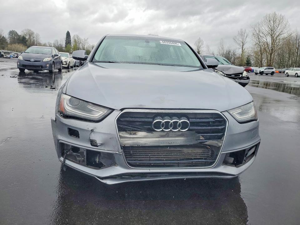 Продаж на аукціоні авто 2016 Audi A4, vin: WAUAFAFL1GN013201, номер лоту: 48350406