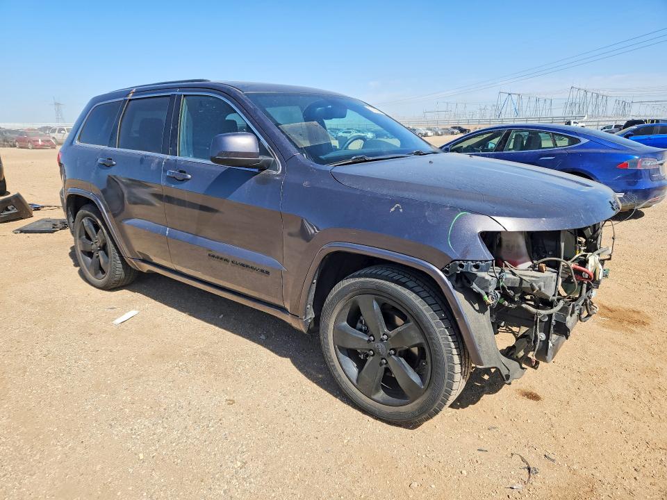 51318356 :رقم المزاد ، 1C4RJEAG3FC713639 vin ، 2015 Jeep Grand Cherokee مزاد بيع