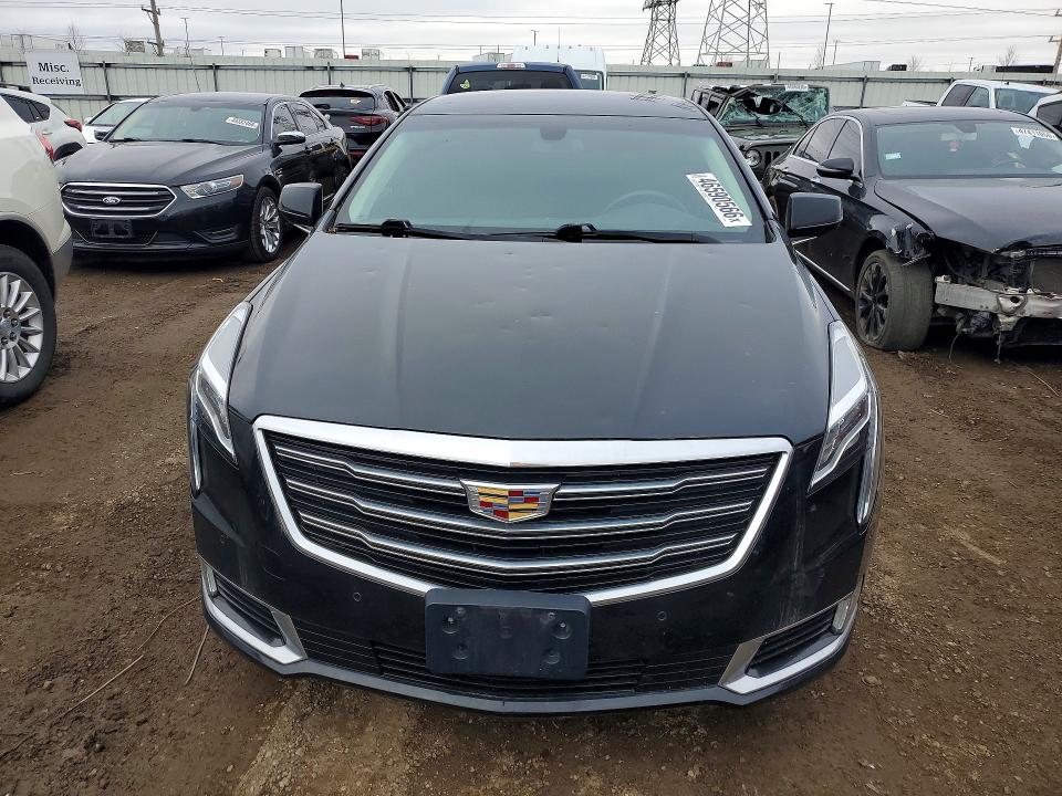 46590566 :رقم المزاد ، 2G61M5S32J9134466 vin ، 2018 Cadillac Xts مزاد بيع