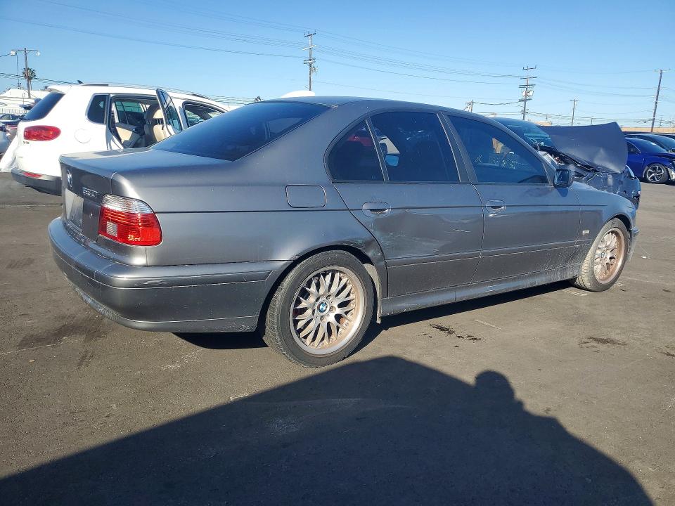 2003 Bmw 530 მანქანა იყიდება აუქციონზე, vin: WBADT63403CK31930, აუქციონის ნომერი: 49888026