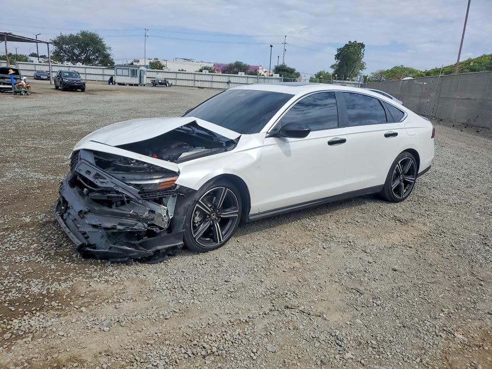 Продажа на аукционе авто 2025 Honda Accord, vin: 1HGCY2F57SA017042, номер лота: 52327956