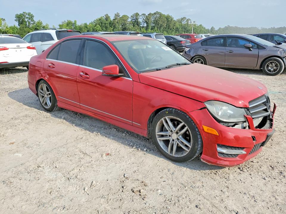 51488076 :رقم المزاد ، WDDGF4HBXEA938170 vin ، 2014 Mercedes-benz C مزاد بيع
