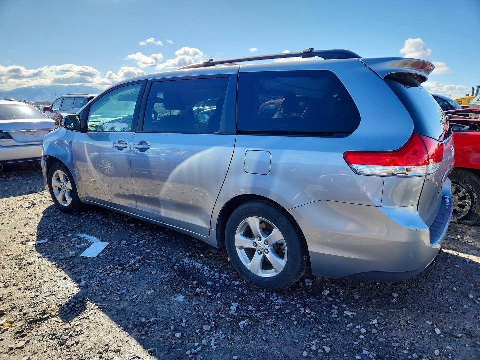 Продажа на аукционе авто 2011 Toyota Sienna, vin: 5TDKK3DC0BS091943, номер лота: 50187176