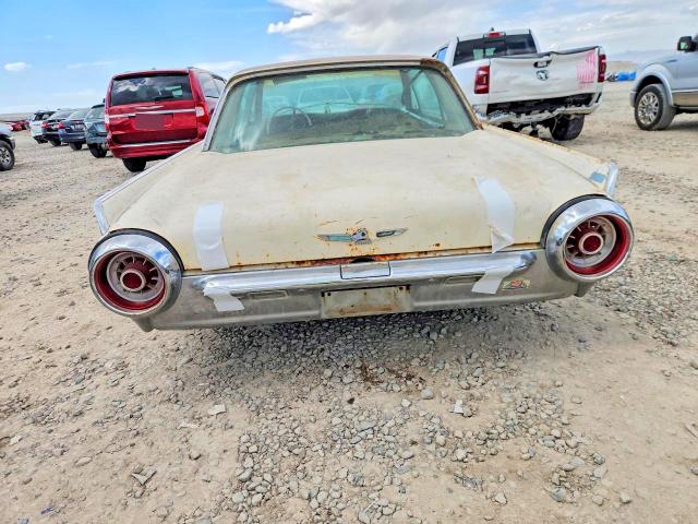 49477446 :رقم المزاد ، 3Y87Z155998 vin ، 1962 Ford Thunderbird مزاد بيع