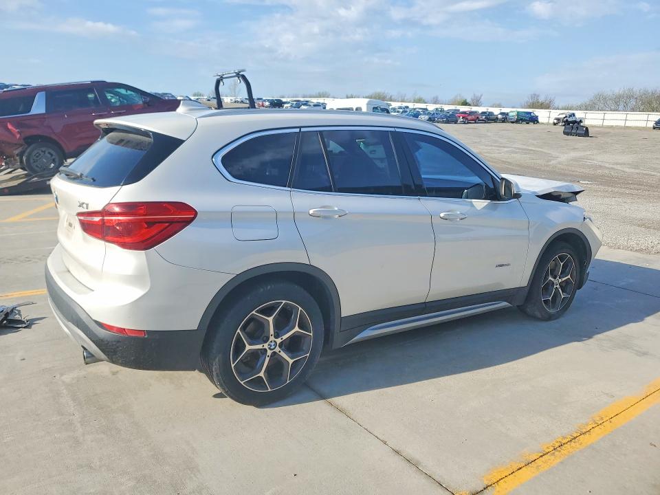 48380166 :رقم المزاد ، WBXHT3C37GP881270 vin ، 2016 Bmw X1 مزاد بيع