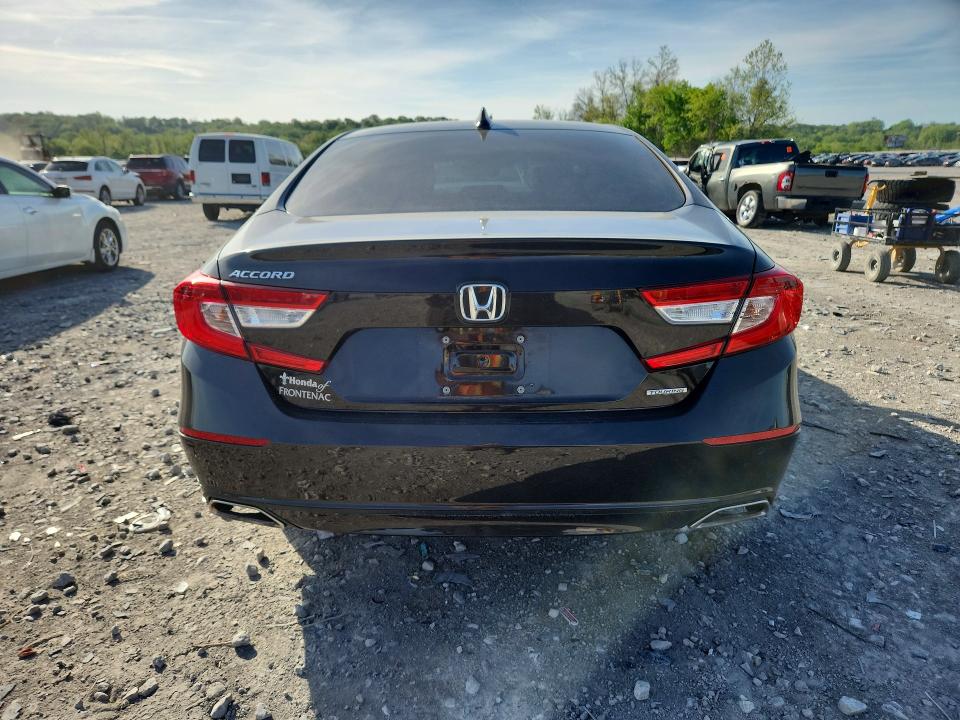 2018 Honda Accord მანქანა იყიდება აუქციონზე, vin: 1HGCV1F92JA030446, აუქციონის ნომერი: 50844686