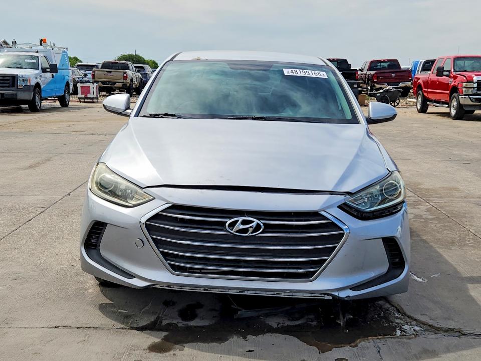48199166 :رقم المزاد ، 5NPD84LFXJH400069 vin ، 2018 Hyundai Elantra مزاد بيع