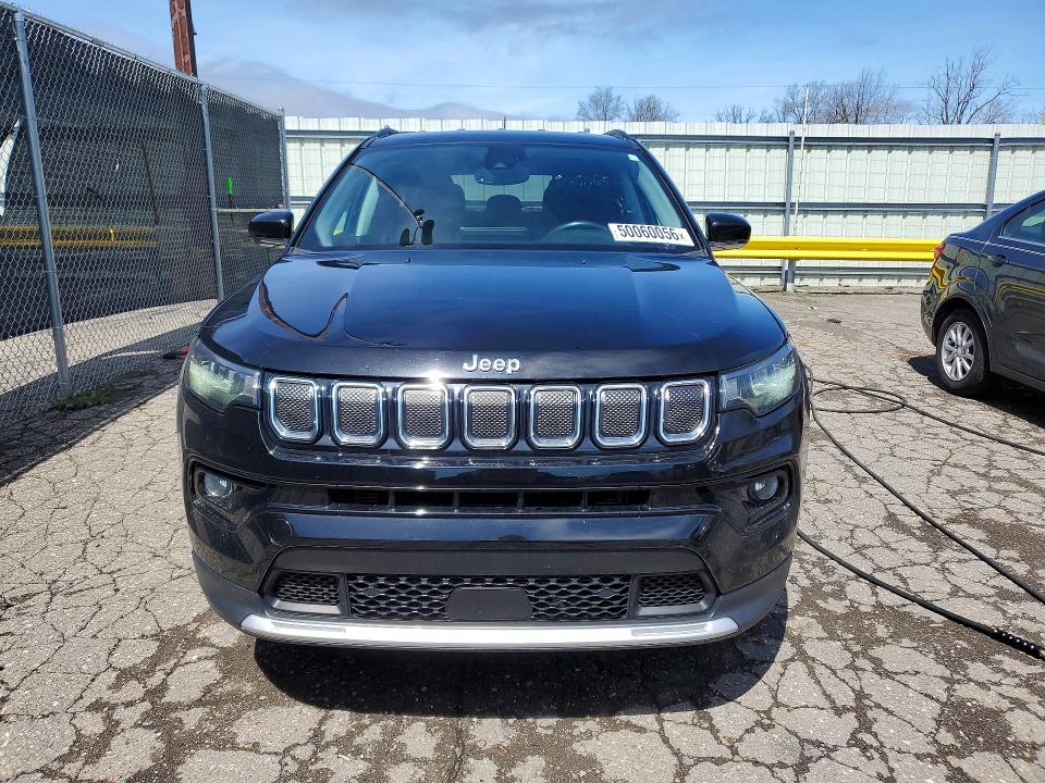 50060056 :رقم المزاد ، 3C4NJDCB3NT110994 vin ، 2022 Jeep Compass مزاد بيع