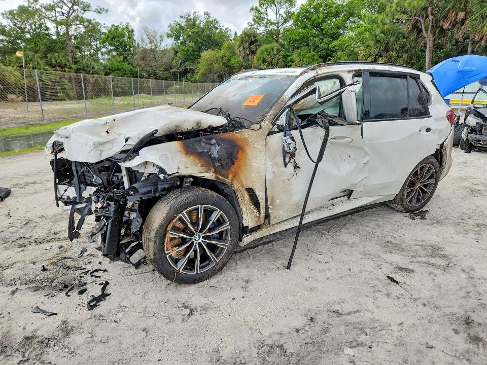 Продажа на аукционе авто 2022 Bmw X5, vin: 5UXJU4C09N9M12771, номер лота: 49595106