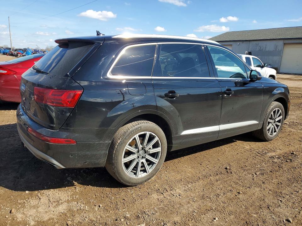Продаж на аукціоні авто 2019 Audi Q7, vin: WA1VABF73KD015813, номер лоту: 49596456