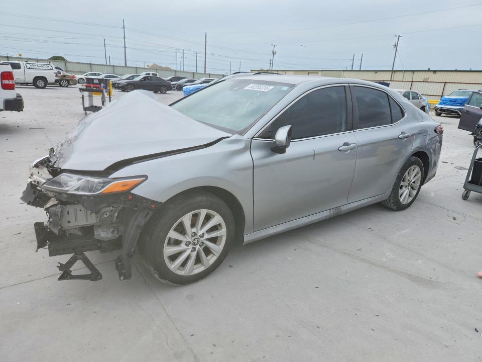 50285316 :رقم المزاد ، 4T1C11AK6PU111067 vin ، 2023 Toyota Camry مزاد بيع