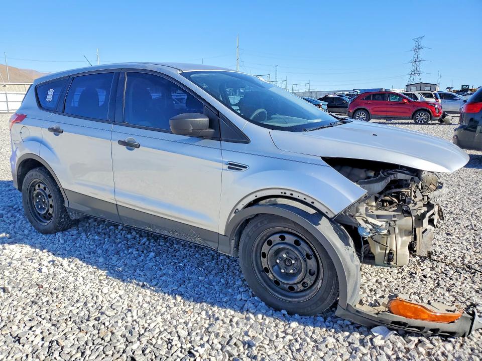 2013 Ford Escape მანქანა იყიდება აუქციონზე, vin: 1FMCU0F76DUC71337, აუქციონის ნომერი: 50794036
