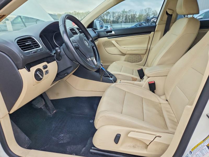 49812156 :رقم المزاد ، 3VWPL7AJ4CM689299 vin ، 2012 Volkswagen Jetta مزاد بيع