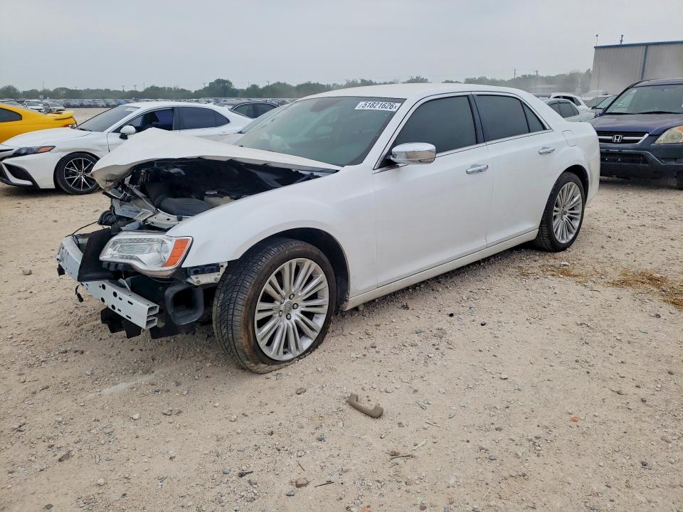2014 Chrysler 300c მანქანა იყიდება აუქციონზე, vin: 2C3CCAEG9EH373545, აუქციონის ნომერი: 51821626
