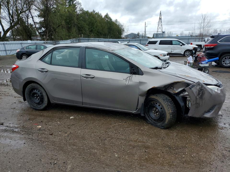 49783316 :رقم المزاد ، 2T1BURHE9FC431503 vin ، 2015 Toyota Corolla مزاد بيع