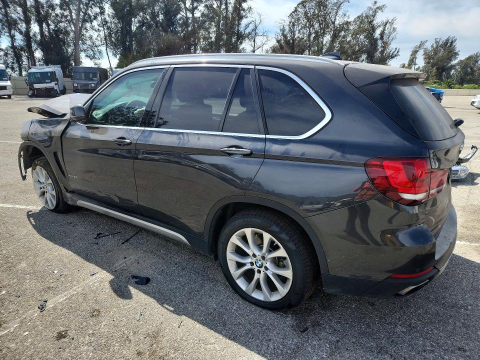 49504576 :رقم المزاد ، 5UXKR0C5XJ0X93930 vin ، 2018 Bmw X5 مزاد بيع
