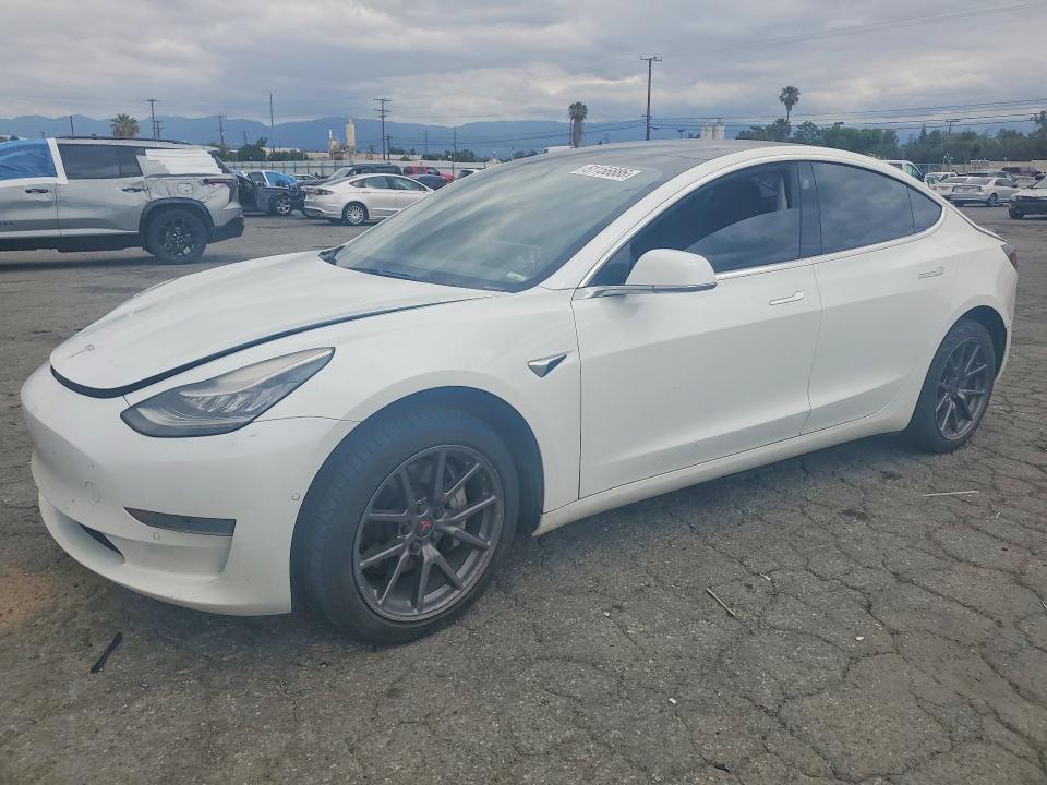 2019 Tesla Model 3 მანქანა იყიდება აუქციონზე, vin: 5YJ3E1EAXKF504081, აუქციონის ნომერი: 51156886