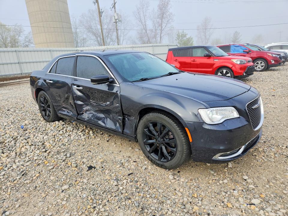 Продажа на аукционе авто 2018 Chrysler 300, vin: 2C3CCAKG1JH296569, номер лота: 50149566
