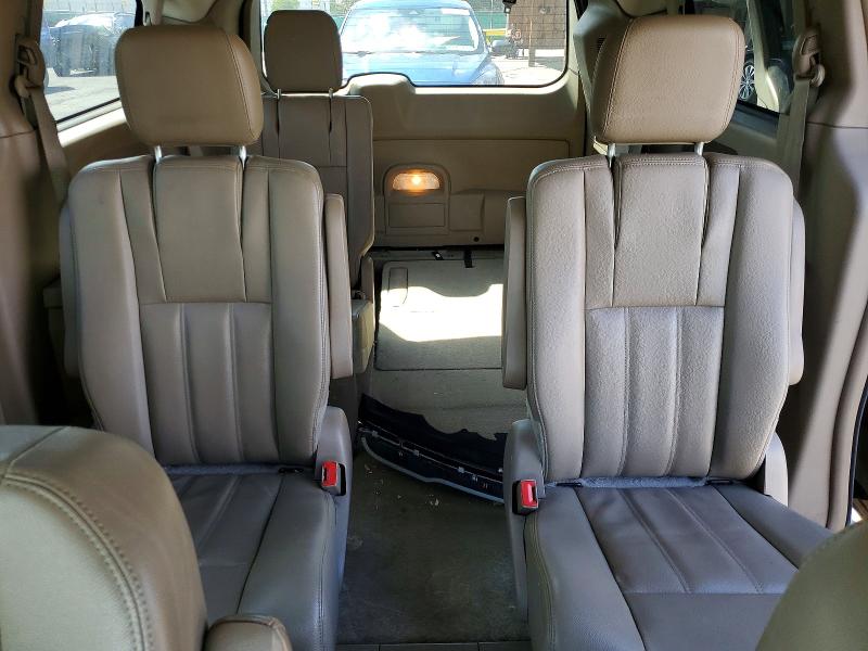 51454926 :رقم المزاد ، 2C4RC1BG3GR156175 vin ، 2016 Chrysler Town & Country مزاد بيع