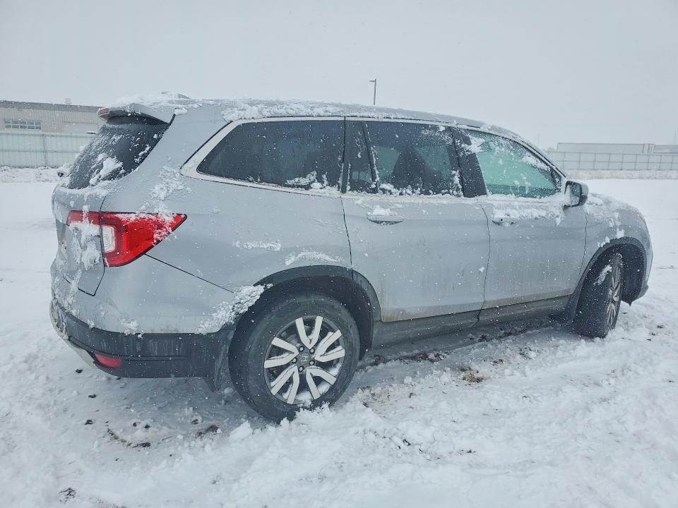Продажа на аукционе авто 2019 Honda Pilot, vin: 5FNYF6H55KB089086, номер лота: 48579406