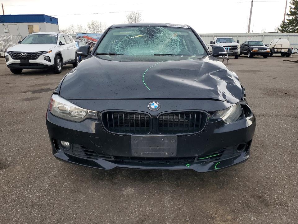 48881726 :رقم المزاد ، WBA3B5G56FNS13288 vin ، 2015 Bmw 328 مزاد بيع