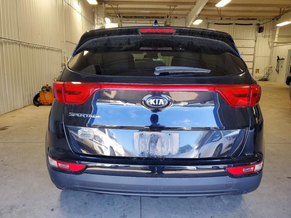 51490396 :رقم المزاد ، KNDPMCAC5J7360709 vin ، 2018 Kia Sportage مزاد بيع