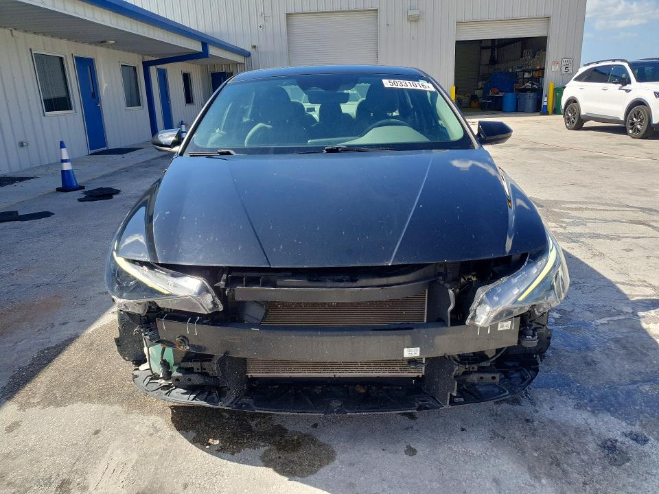 50331016 :رقم المزاد ، KMHLM4AG9PU604424 vin ، 2023 Hyundai Elantra مزاد بيع