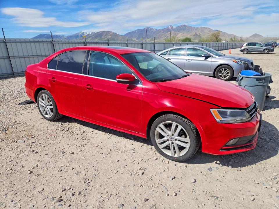Продажа на аукционе авто 2015 Volkswagen Jetta, vin: 3VWLA7AJ6FM331761, номер лота: 49832726
