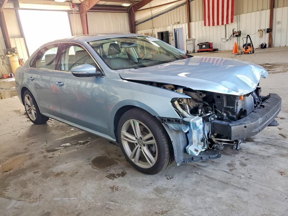 50086526 :رقم المزاد ، 1VWBM7A34CC040757 vin ، 2012 Volkswagen Passat مزاد بيع