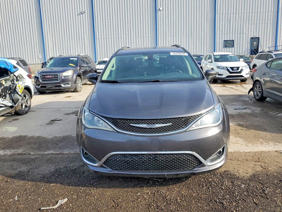 2018 Chrysler Pacifica მანქანა იყიდება აუქციონზე, vin: 2C4RC1BG4JR110605, აუქციონის ნომერი: 48499596