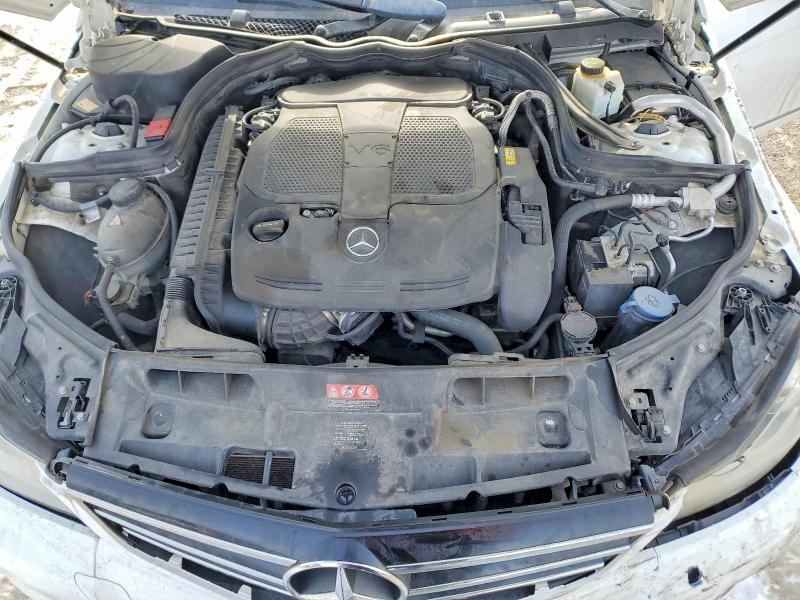 2014 Mercedes-benz C მანქანა იყიდება აუქციონზე, vin: WDDGF8AB5EA901576, აუქციონის ნომერი: 48144816