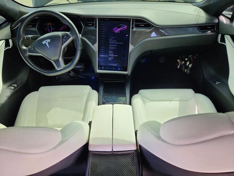 Продажа на аукционе авто 2018 Tesla Model S, vin: 5YJSA1E23JF275726, номер лота: 49843456